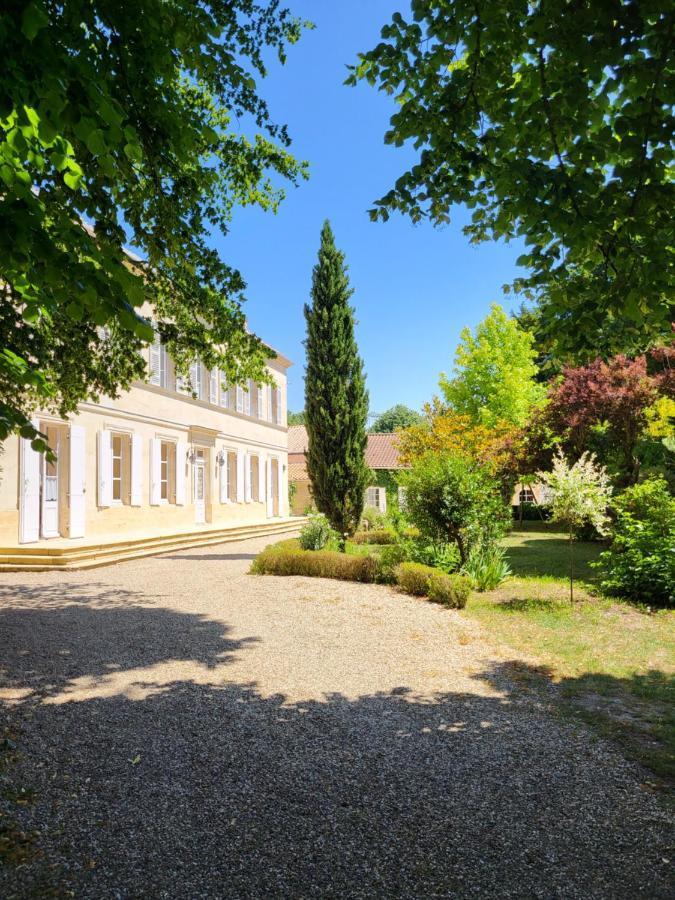 Domaine De Plisseau Hotel Le Rigalet Exterior photo
